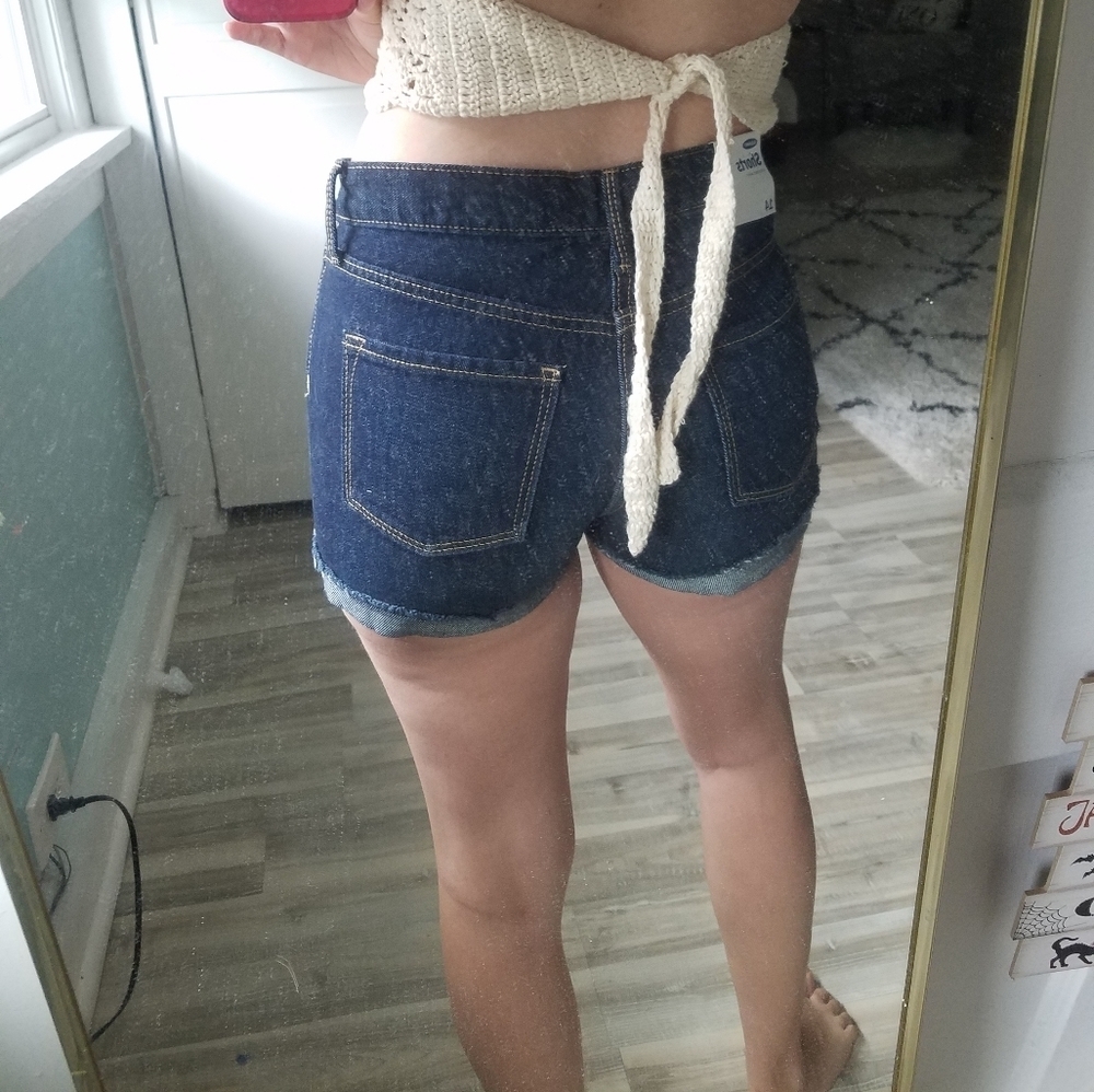 NWT old navy denim shorts - Picture 5 of 7